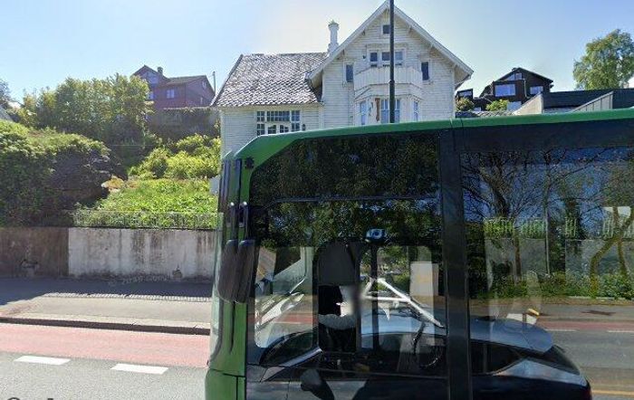 Sentrumsnære eiendommer med stort potensial regulert til blokkbebyggelse fra 5-8 etasjer. - View 2